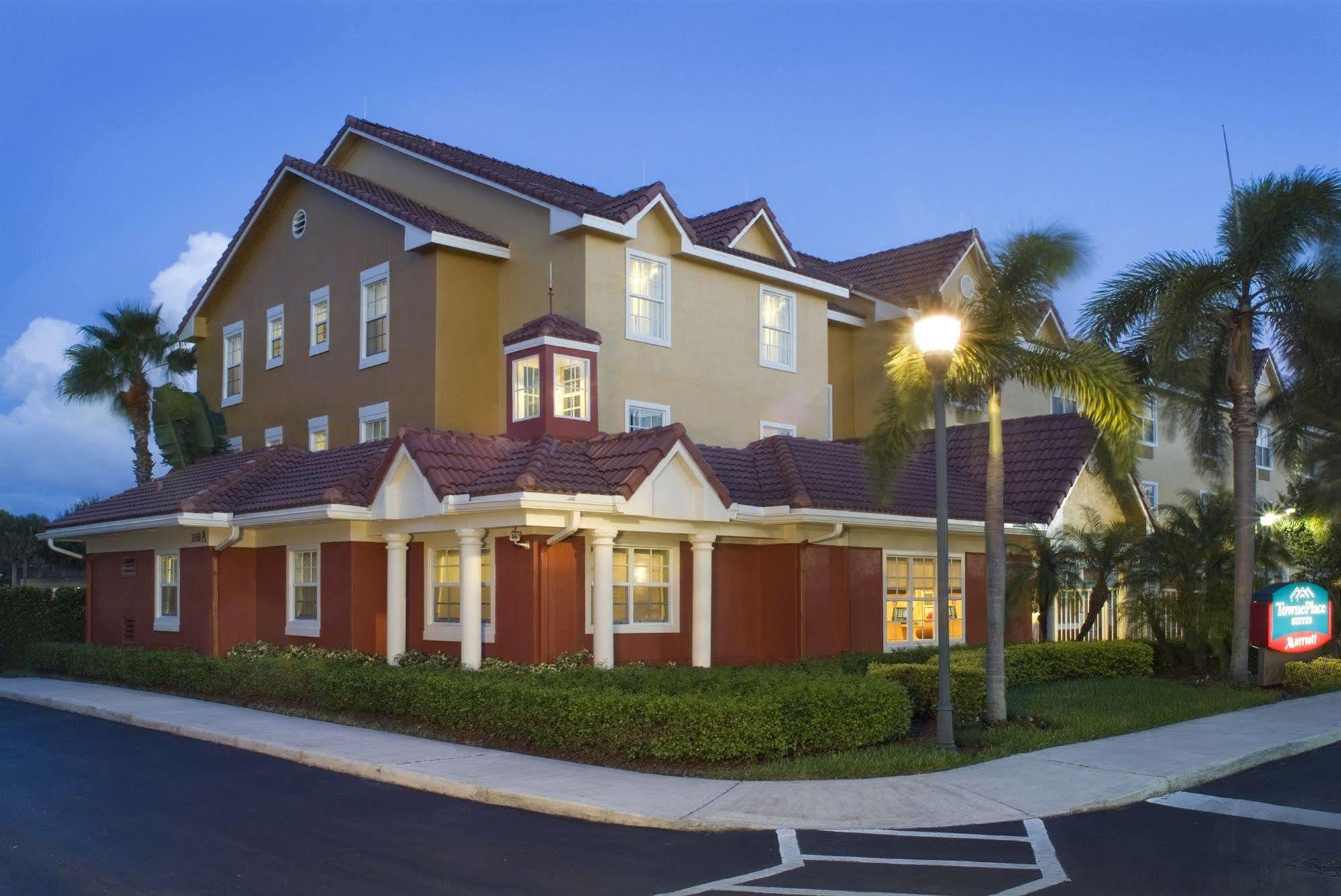 Towneplace Suites Fort Lauderdale West Екстер'єр фото